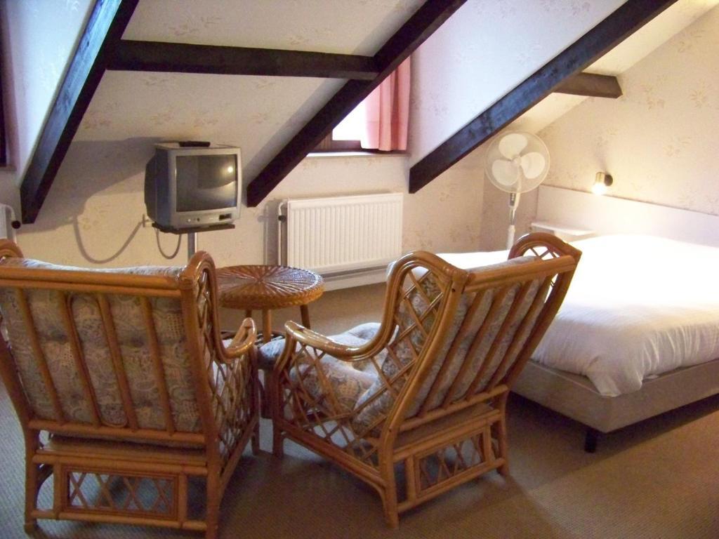 Auberge Le Vieux Moulin Bouillon Szoba fotó